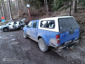 Nissan Navara Пикап, снимка 2