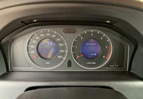 Volvo XC60 2.4D5 AWD АВТОМАТИК - 15900 лв. - 37659282 11