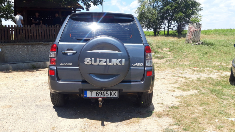 Suzuki Grand vitara 2.0i, снимка 5 - Автомобили и джипове - 46406040