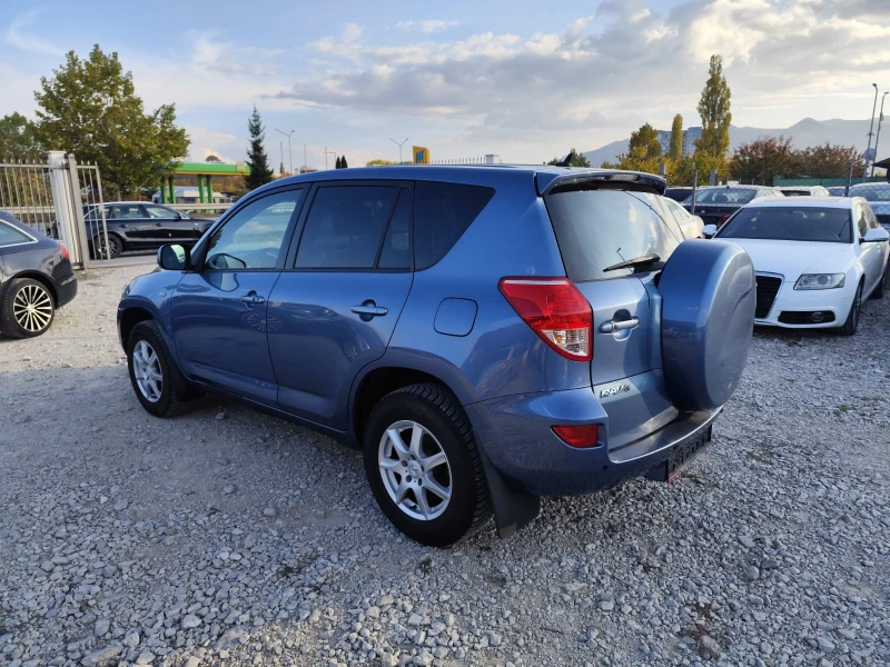 Toyota Rav4 2.2 дизел 136 коня, снимка 8 - Автомобили и джипове - 47819982