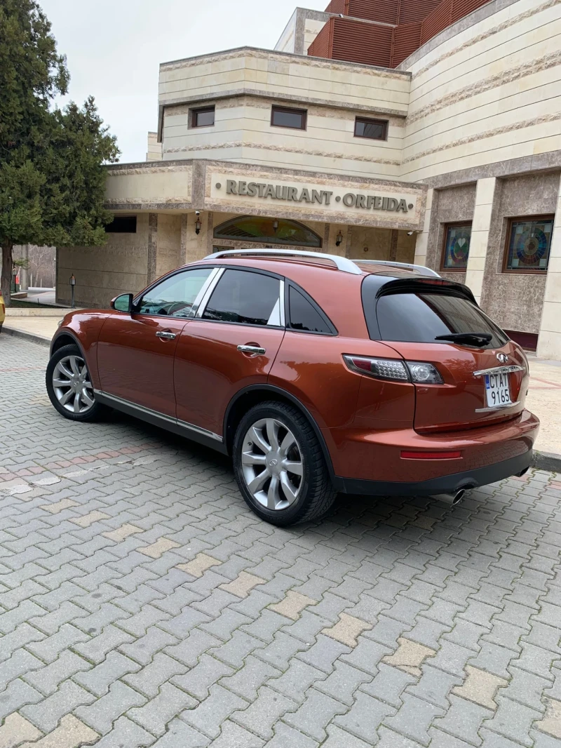 Infiniti Fx 35, снимка 2 - Автомобили и джипове - 48870382