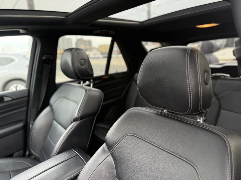 Mercedes-Benz ML 350 BLUETEC | HARMAN KARDON | PANORAMA, снимка 12 - Автомобили и джипове - 53561412