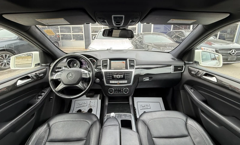 Mercedes-Benz ML 350 BLUETEC | HARMAN KARDON | PANORAMA, снимка 8 - Автомобили и джипове - 53561412