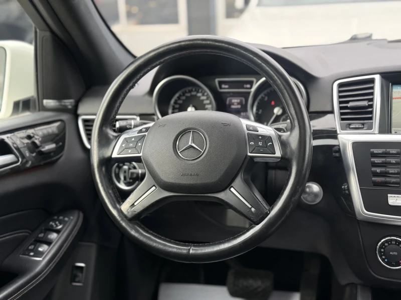 Mercedes-Benz ML 350 BLUETEC | HARMAN KARDON | PANORAMA, снимка 9 - Автомобили и джипове - 53561412