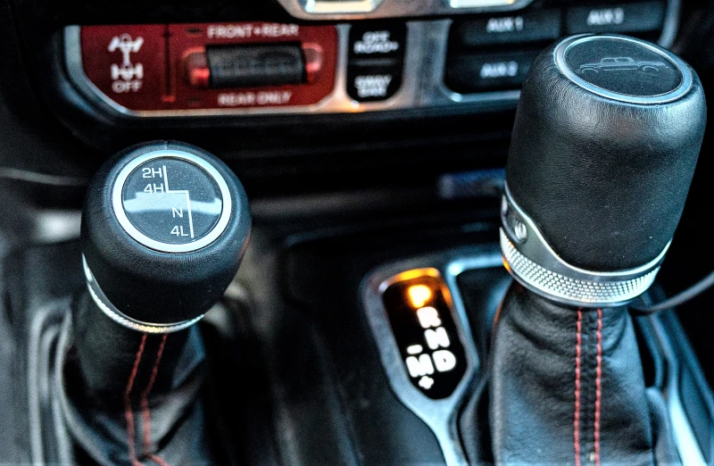 Jeep Wrangler GLADIATOR RUBICON - 109999 лв. - 85116954 | Car24.bg