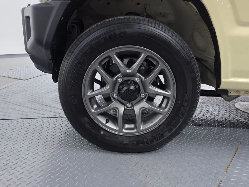 Suzuki Jimny 0.7 Automatic, снимка 5 - Автомобили и джипове - 55775497
