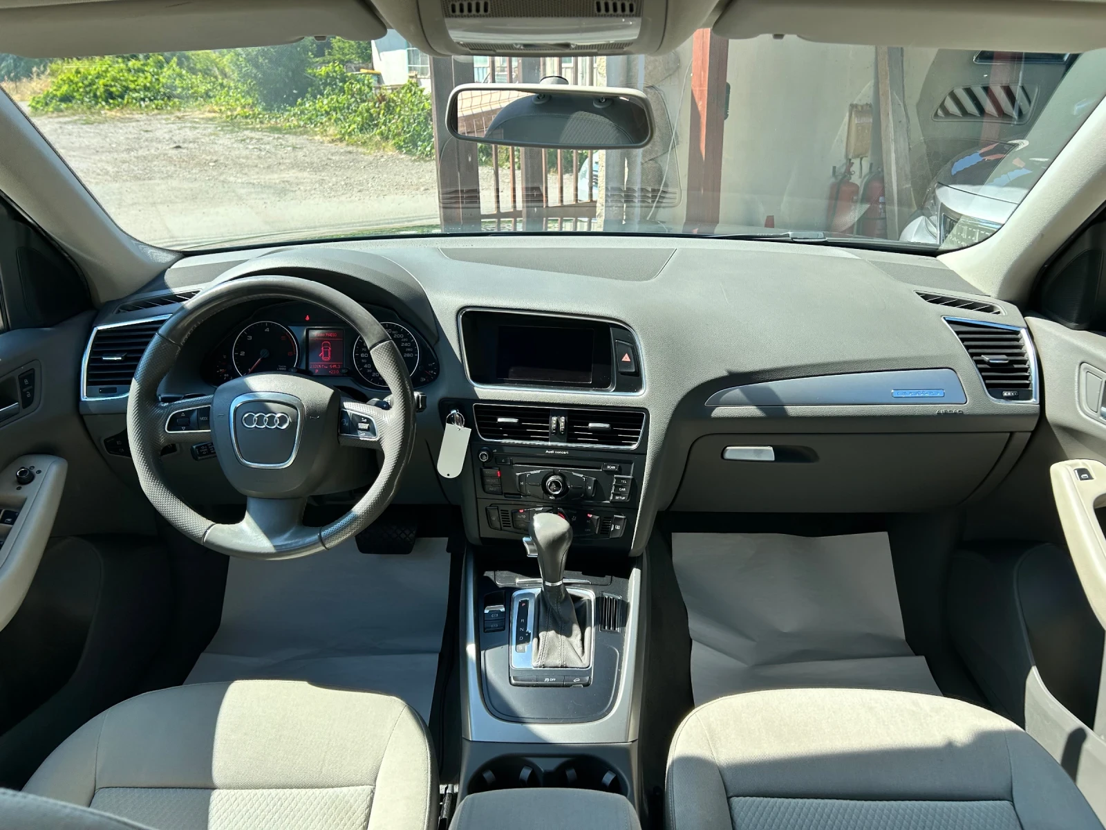 Audi Q5 2.0TDI QUATTRO  - изображение 10