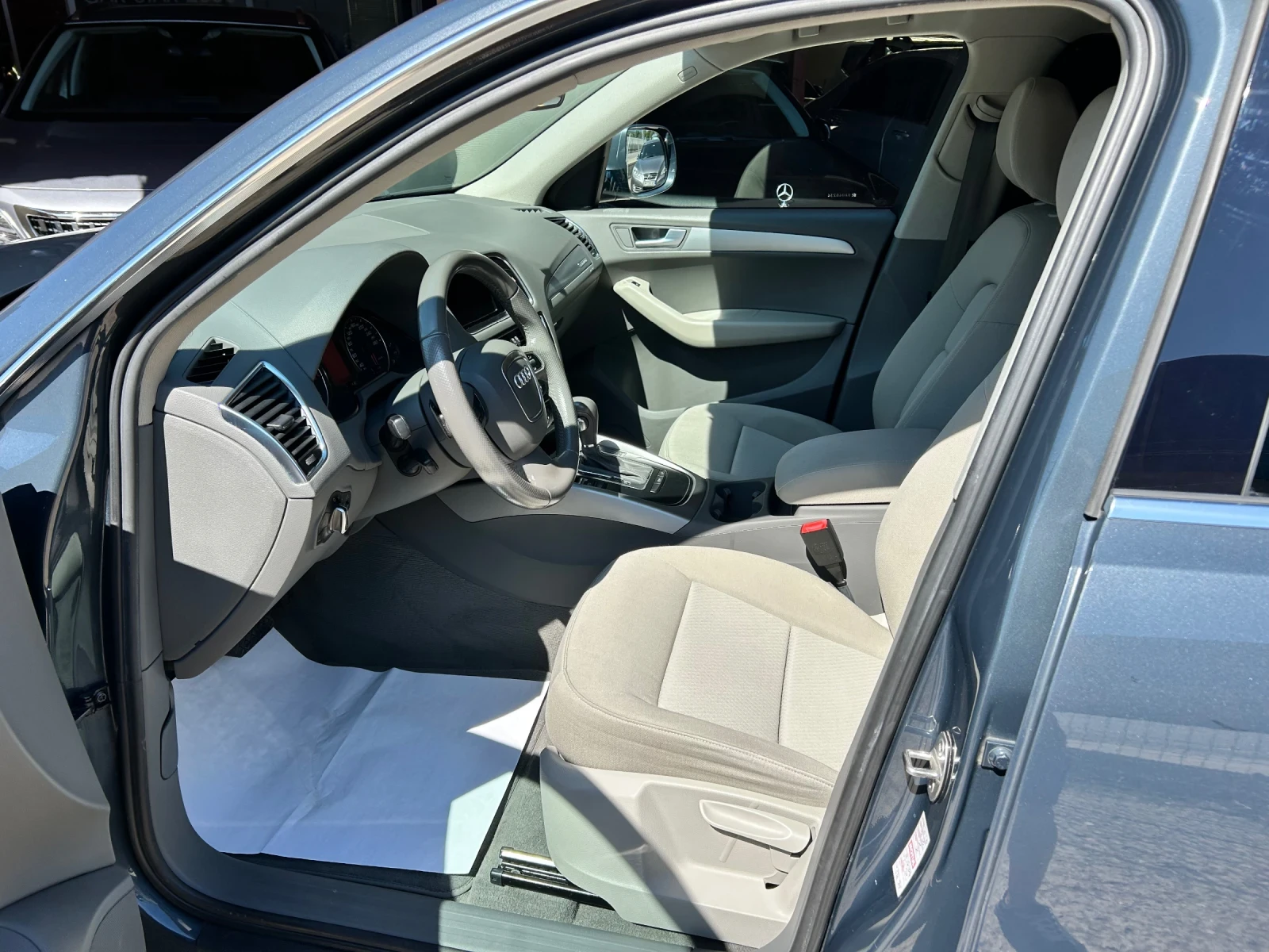 Audi Q5 2.0TDI QUATTRO  - изображение 9