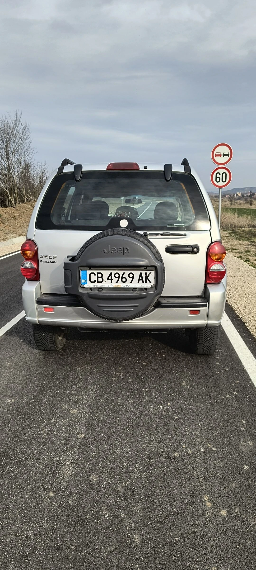 Jeep Cherokee  - изображение 5