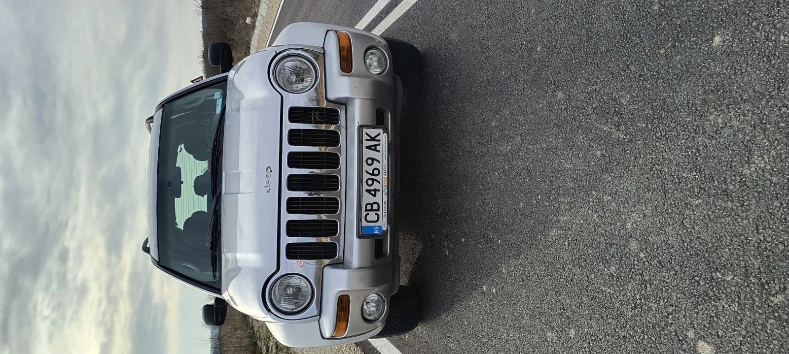 Jeep Cherokee  - изображение 2