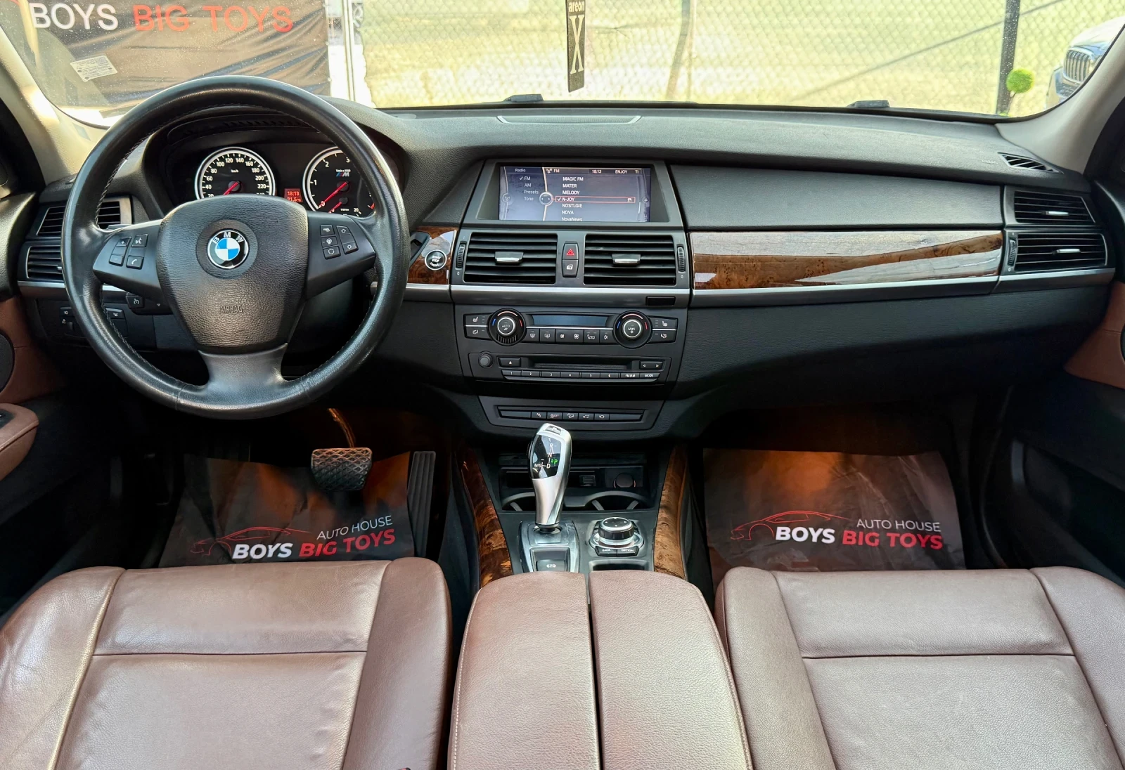 BMW X5 3.5D* XD* БялаПерла* Панора* HeadU* Подгрев* 360Ка - изображение 10
