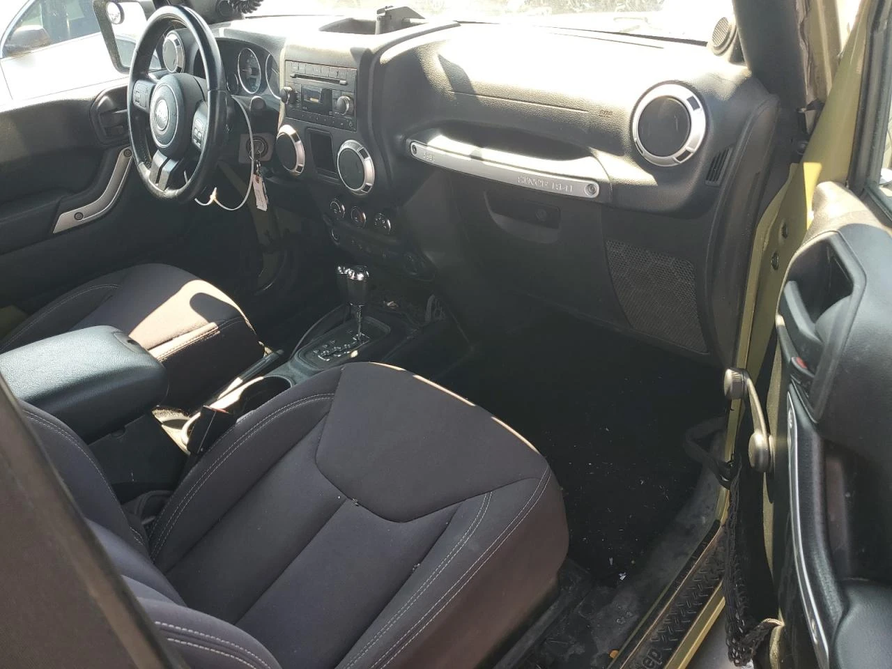 Jeep Wrangler RUBICON* 4X4* ПОДГРЕВ* КЪСАБАЗА - изображение 8