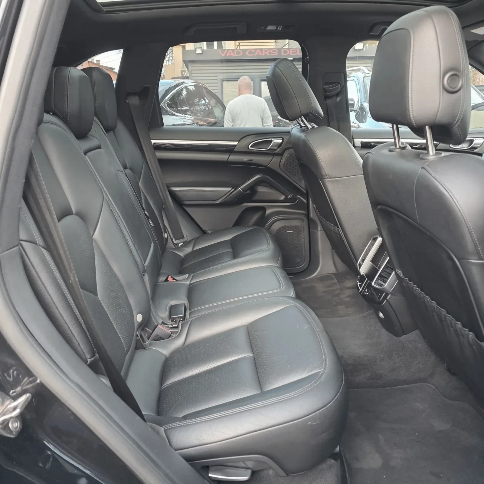 Porsche Cayenne 3.0TDI/FACELIFT/PANO/21' - изображение 8