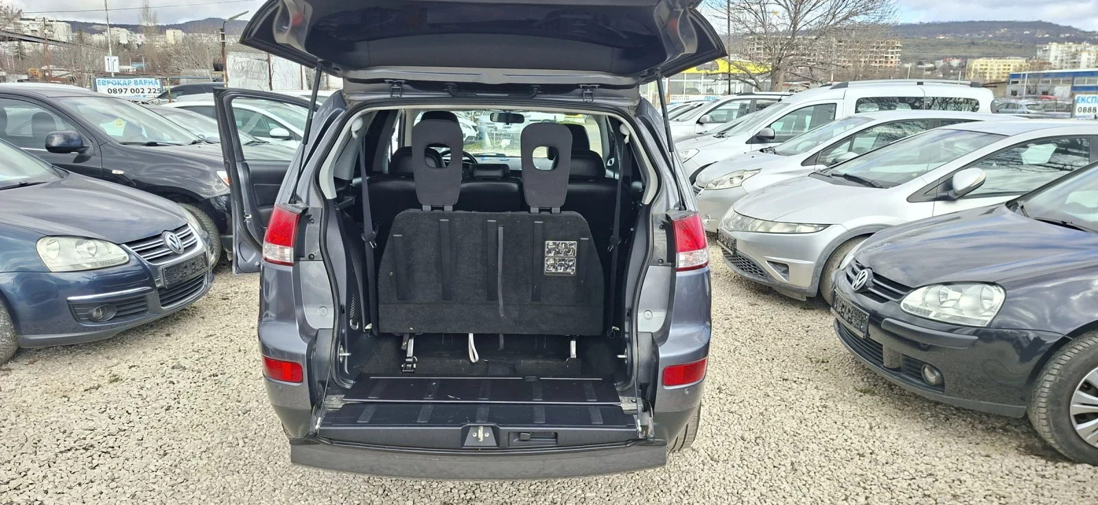 Citroen C-Crosser 2.2HDI 4X4, снимка 15 - Автомобили и джипове - 53745048