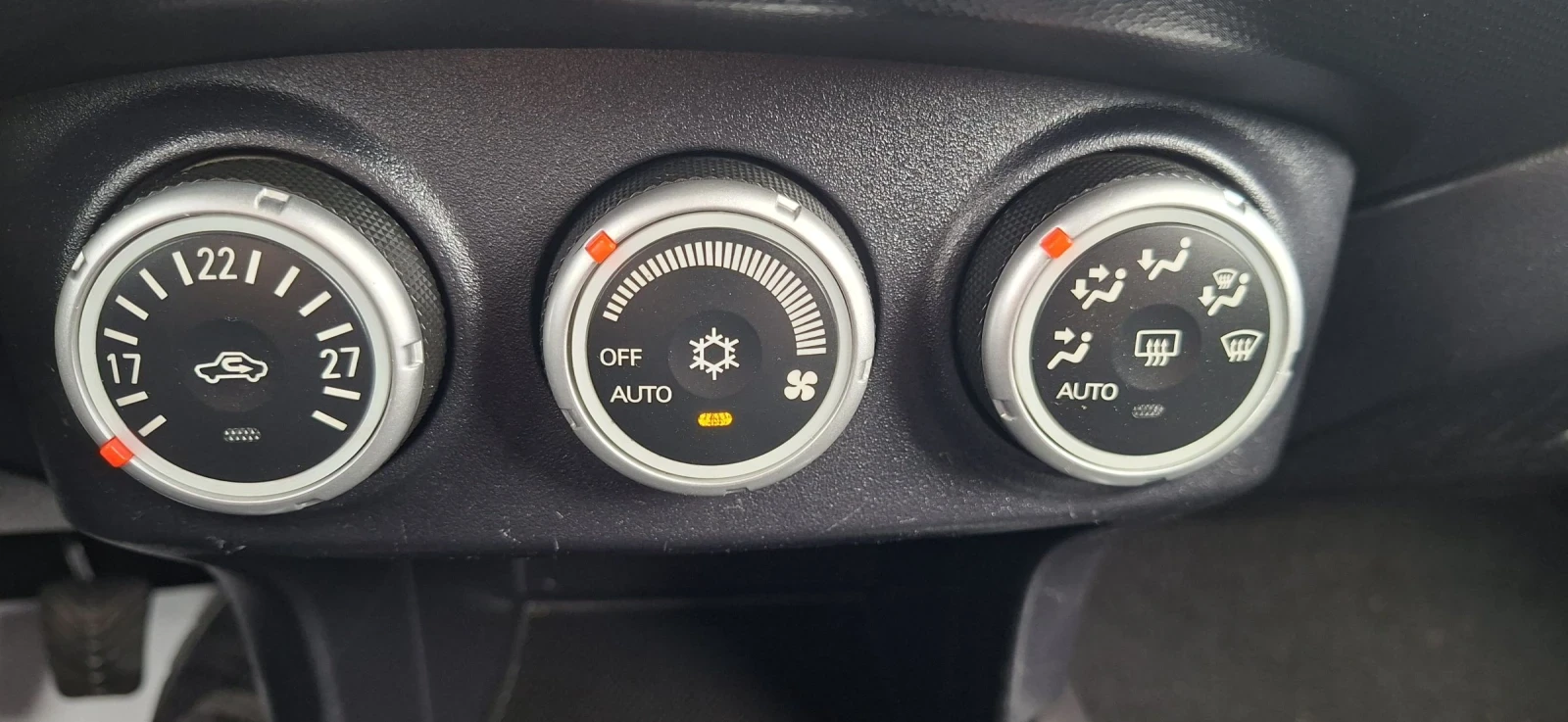 Citroen C-Crosser 2.2HDI 4X4, снимка 13 - Автомобили и джипове - 53745048