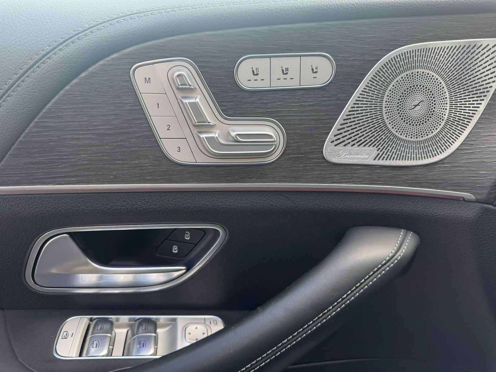 Mercedes-Benz GLS 400, снимка 8 - Автомобили и джипове - 54158438