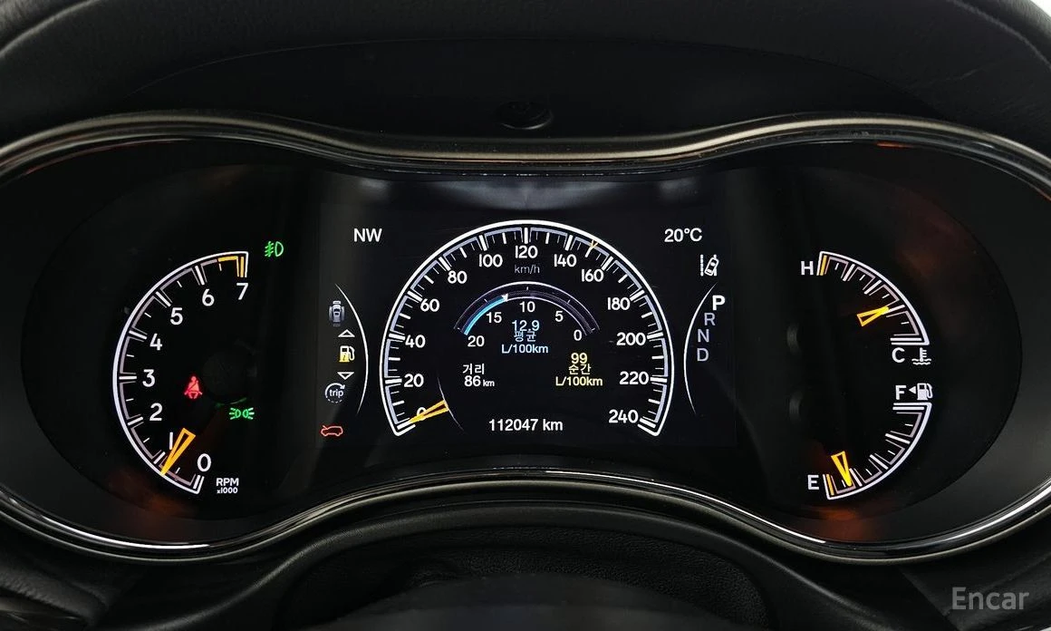 Jeep Grand cherokee, снимка 8 - Автомобили и джипове - 54520173