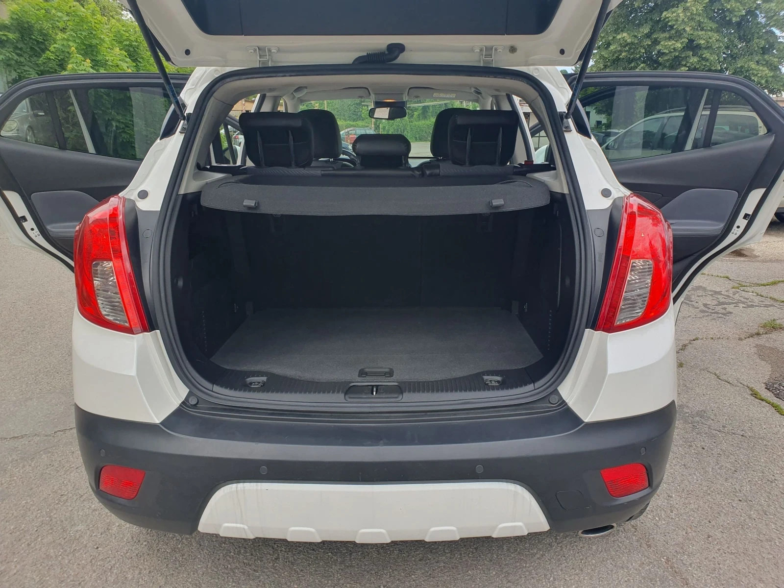 Opel Mokka, снимка 15 - Автомобили и джипове - 54657289