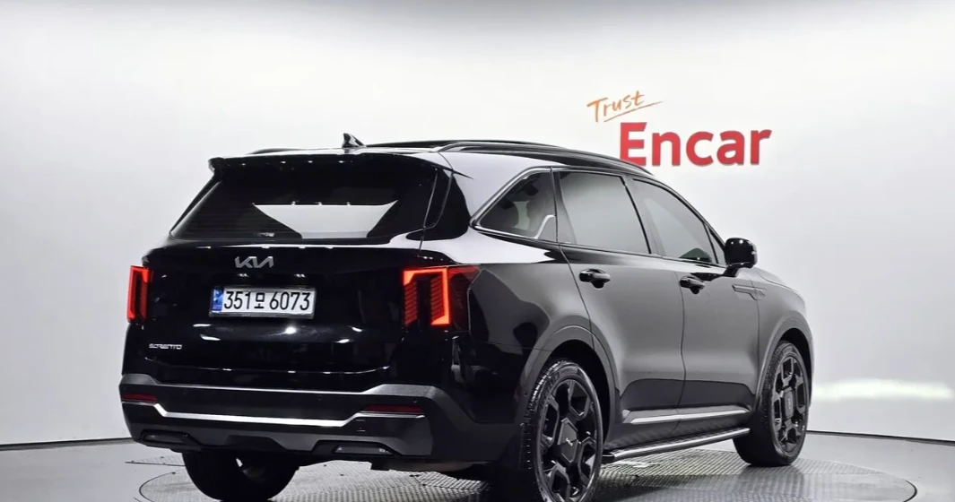Kia Sorento * Gravity* Обдух* Масаж* Pano* 360* HUD* 7мест* , снимка 3 - Автомобили и джипове - 55577684