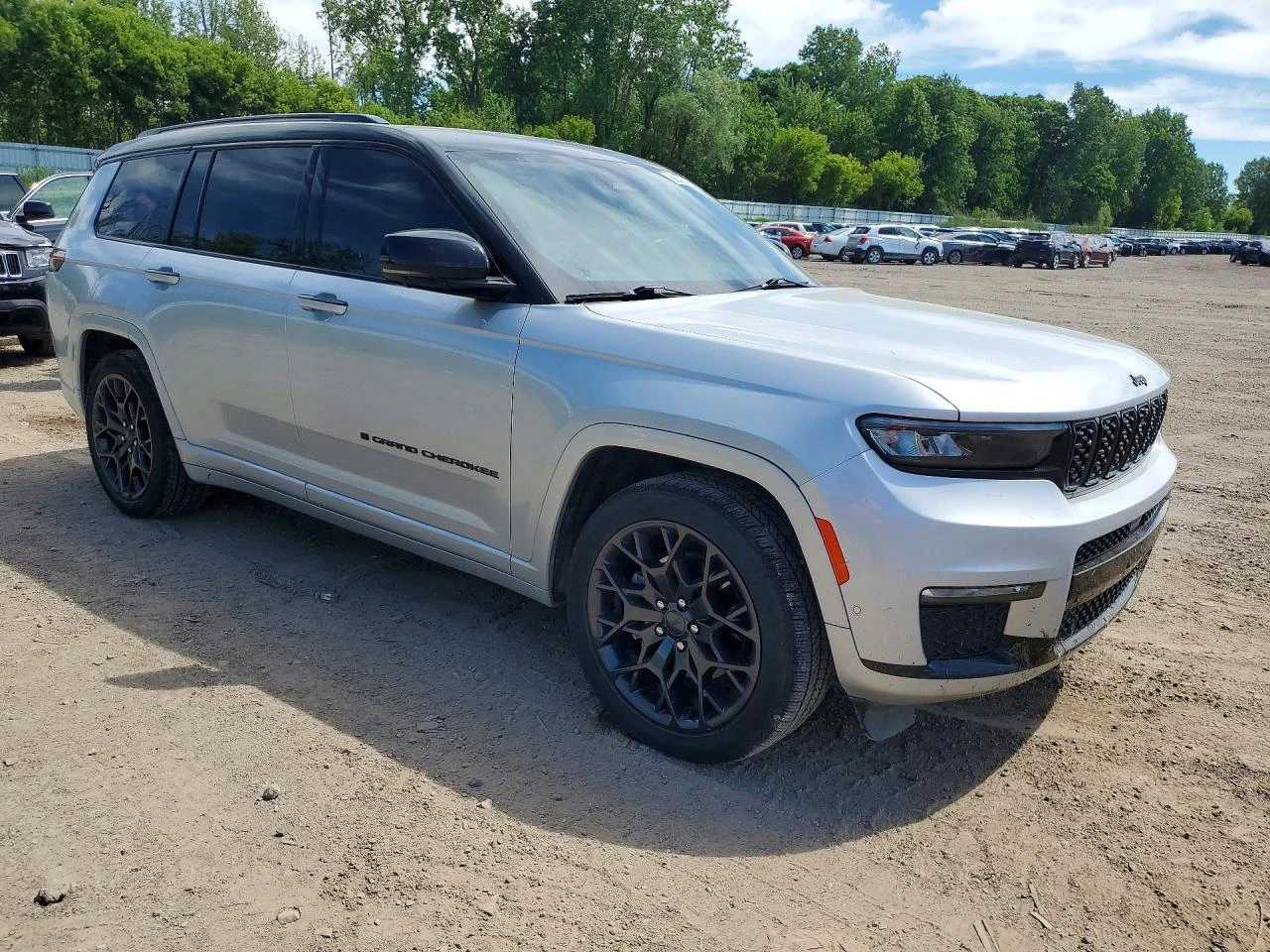 Jeep Grand cherokee 3.6l L Summit, снимка 4 - Автомобили и джипове - 55812543