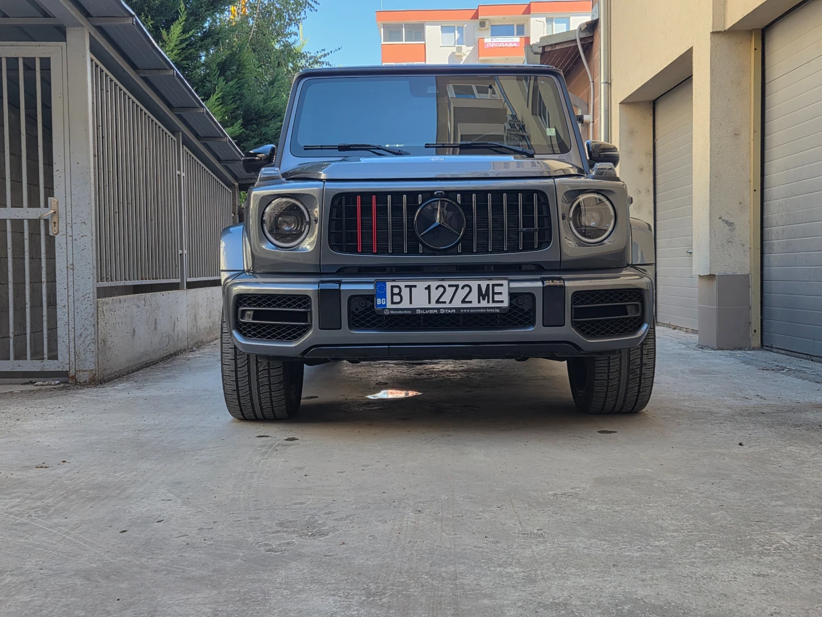 Mercedes-Benz G 63 AMG, снимка 2 - Автомобили и джипове - 55989504