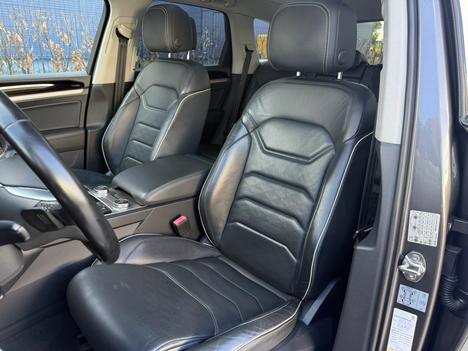 VW Touareg 3.0TDIV6 4�4/DIGITAL/MATRIX/�������/DISTRONIC/���� | Mobile.bg � ����������� 7