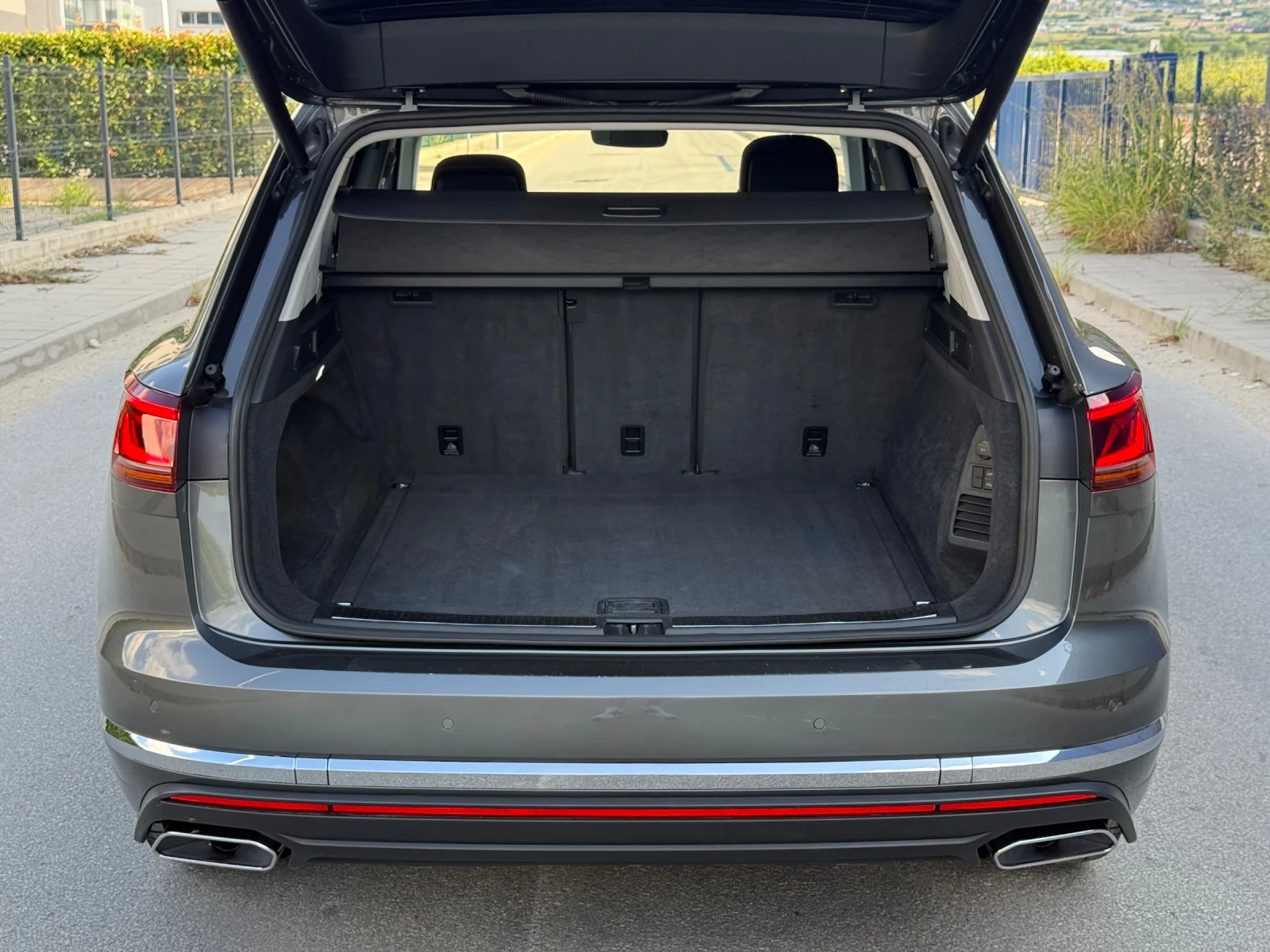 VW Touareg 3.0TDIV6 4�4/DIGITAL/MATRIX/�������/DISTRONIC/���� | Mobile.bg � ����������� 4