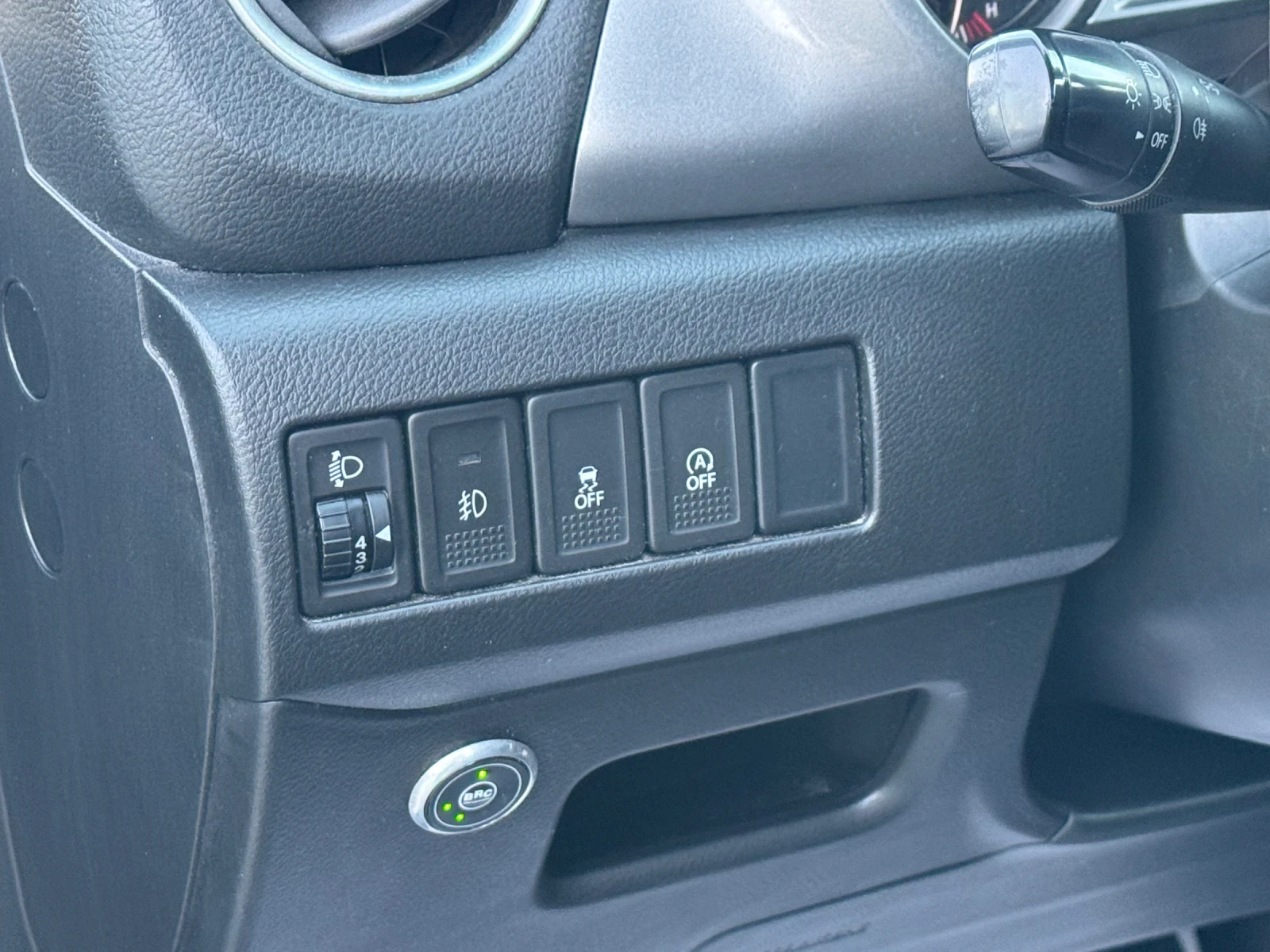 Suzuki Vitara 1.6i LPG , снимка 12 - Автомобили и джипове - 56628335