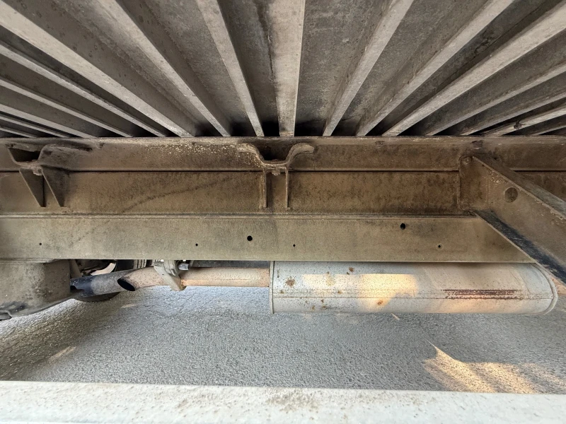 Mercedes-Benz Sprinter 412 2.9 TDI ПАДАЩ БОРД РАБОТЕЩ КЛИМАТИК, снимка 16 - Бусове и автобуси - 52217493