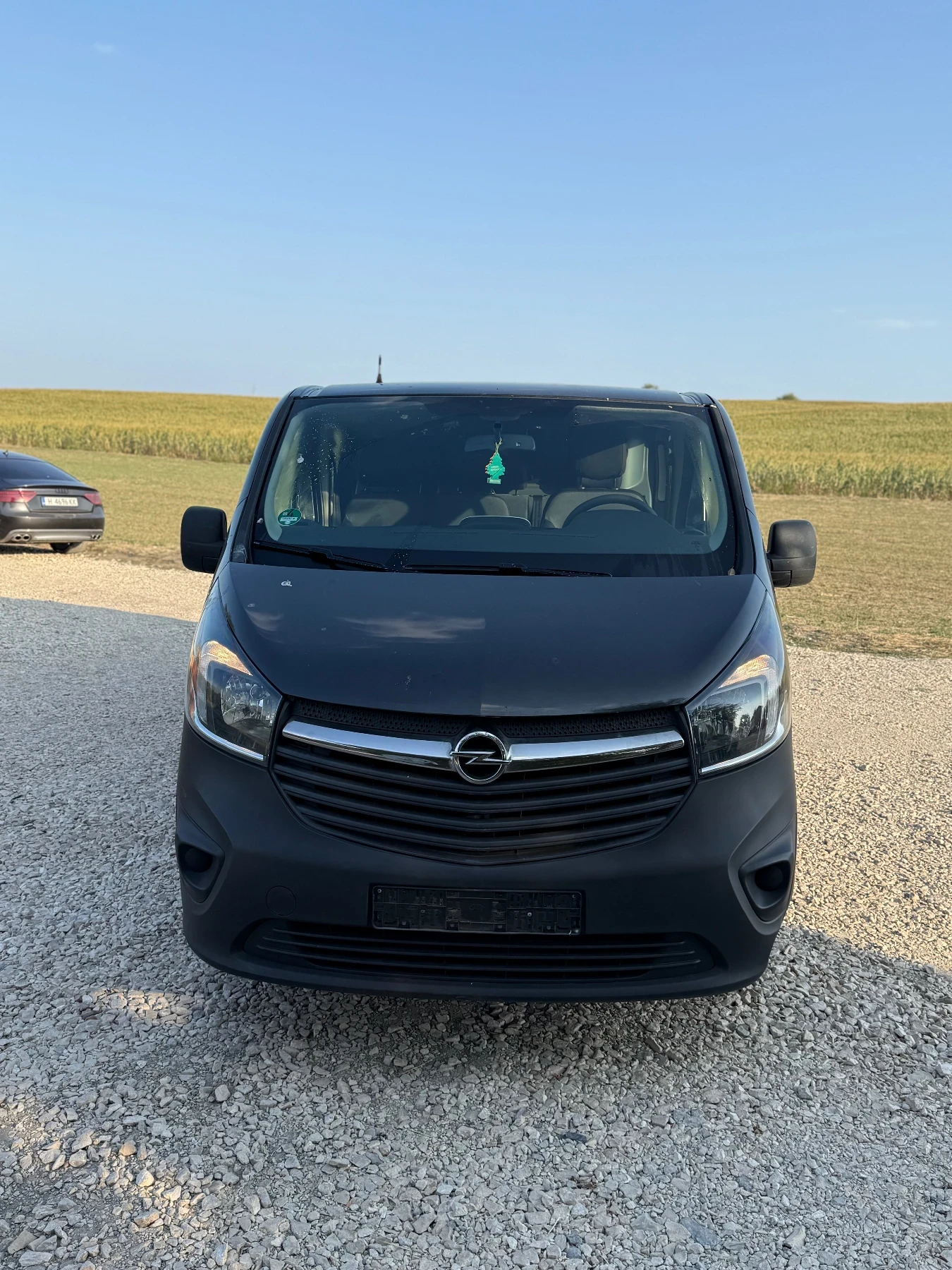 Opel Vivaro  - изображение 2