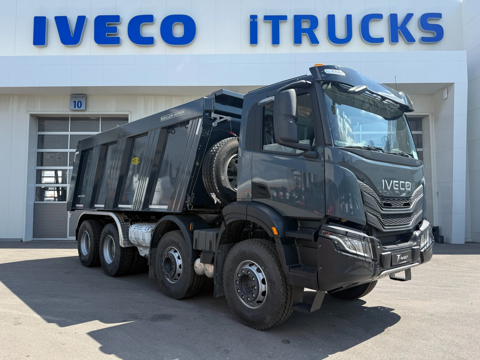 Iveco T-WAY НОВИ ЧЕТИРИОСНИ САМОСВАЛИ T-WAY