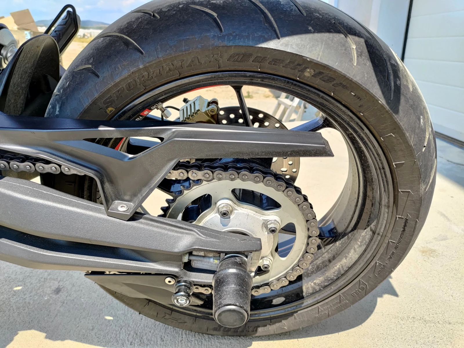 Aprilia Dorsoduro 900 - изображение 8
