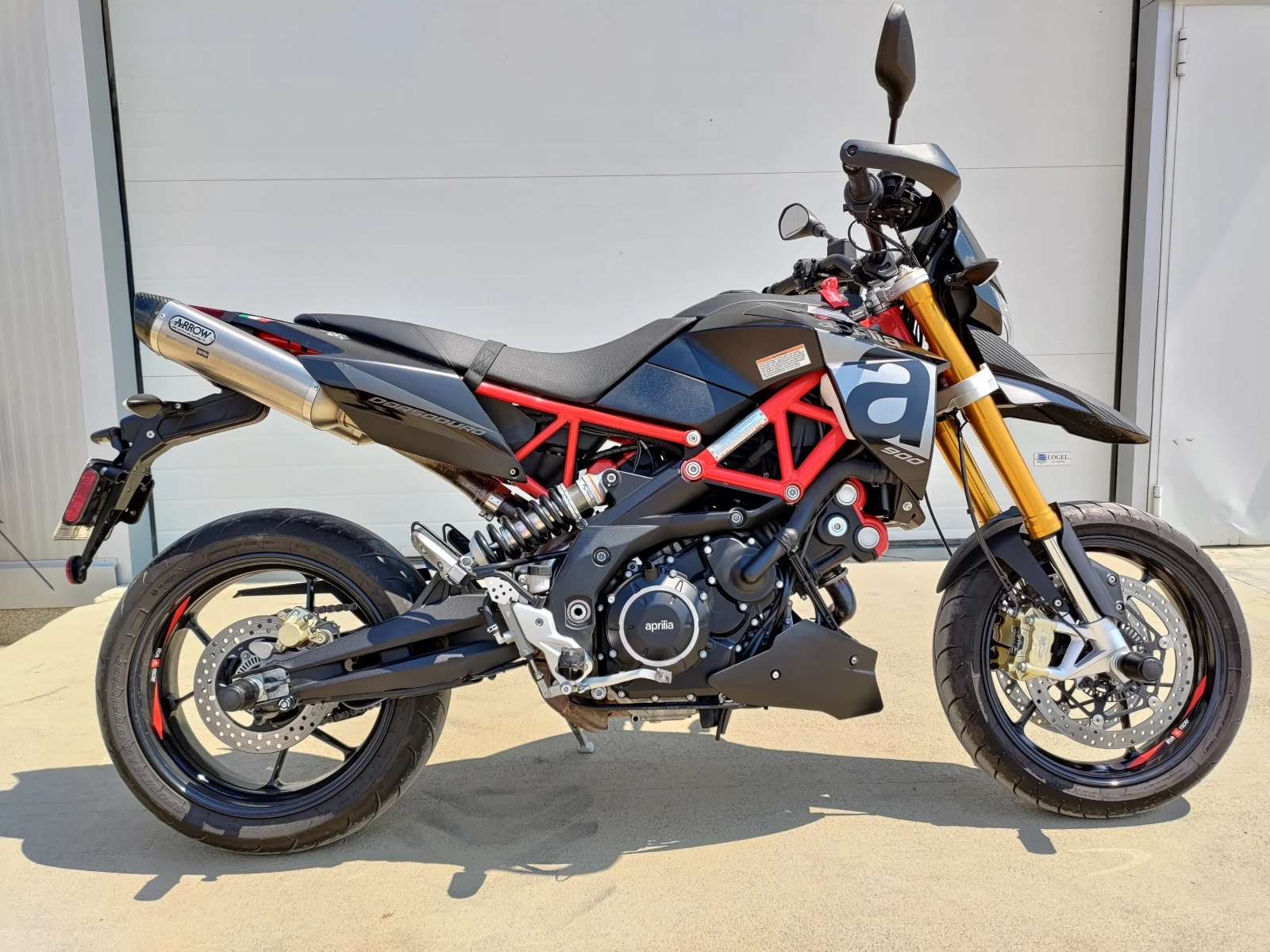 Aprilia Dorsoduro 900 - изображение 2