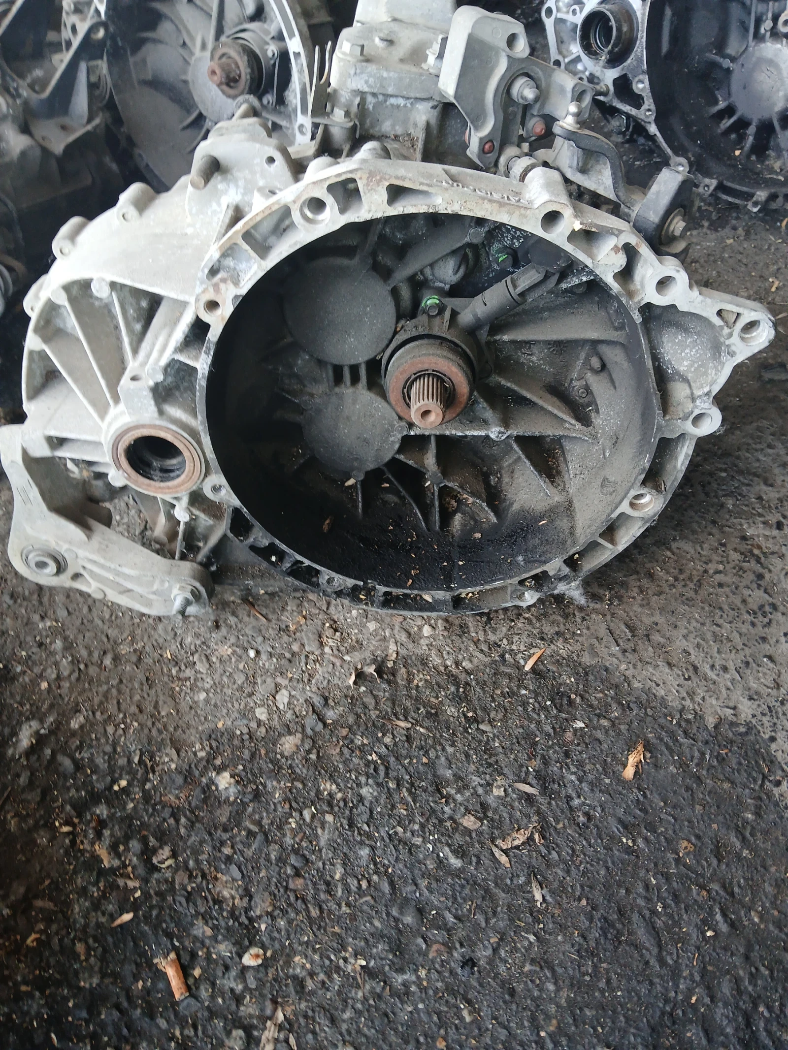 6G9R-7002-SD скорости ръчни Ford S-Max 2.0tdci