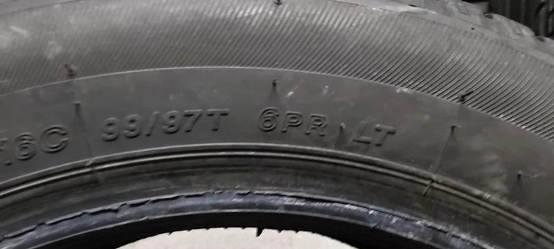 Гуми Зимни 195/60R16, снимка 8 - Гуми и джанти - 30949706