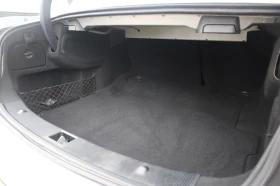 Mercedes-Benz E 350 i 4M AMG Coupe Pano KAM HlK Memory Blind Lane iCar, снимка 9