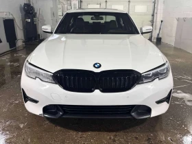 BMW 330 i xDrive/CARFAX/ШИБИДАХ/ПОДГРЕВИ, снимка 2