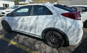 Honda Civic 1.8i-VTEC, снимка 1