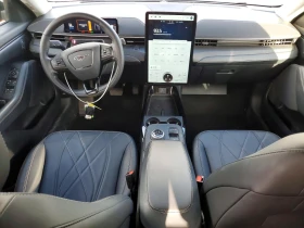 Ford Mustang Mach-E Select, снимка 8