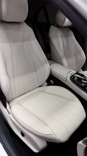 Mercedes-Benz E 300 AMG/BURMESTER/PANO/19"/LED/ПОДГРЕВ/KEYLESS, снимка 10