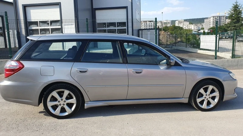 Subaru Legacy 2.0Газ 150к.с, снимка 2 - Автомобили и джипове - 42687191