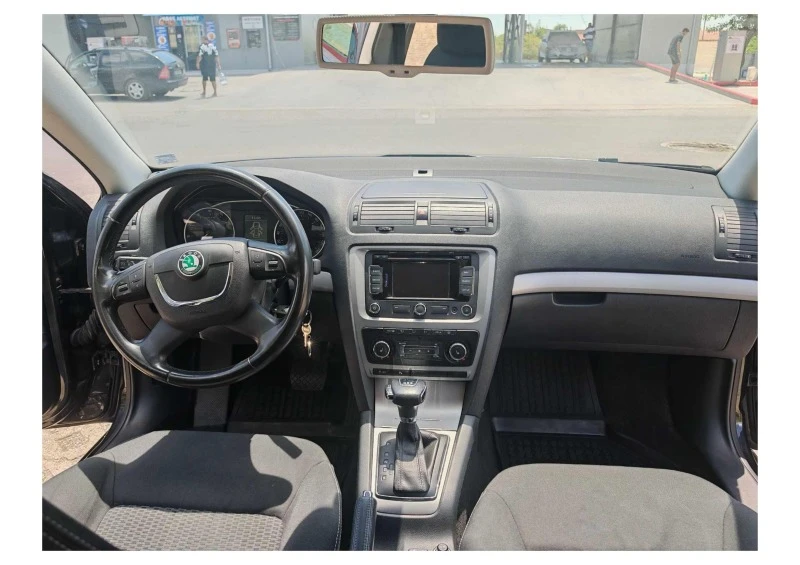 Skoda Octavia facelift, снимка 10 - Автомобили и джипове - 48558768