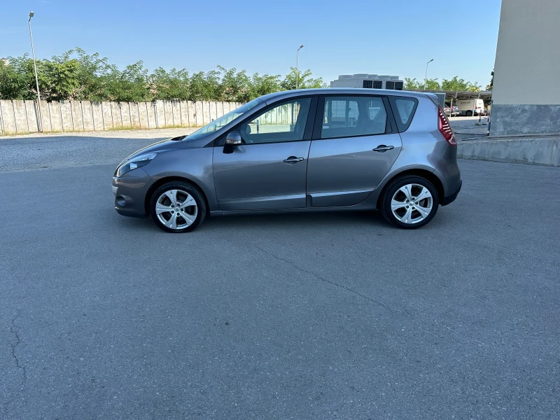 Renault Scenic 1.5DCI - УНИКАТ, снимка 7 - Автомобили и джипове - 46973751