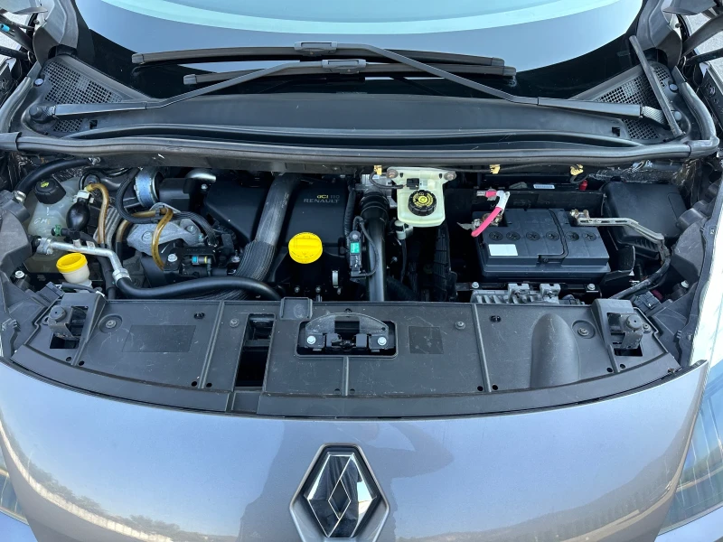 Renault Scenic 1.5DCI - УНИКАТ, снимка 16 - Автомобили и джипове - 46973751