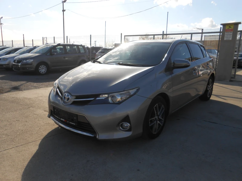 Toyota Auris 1.8i-Hybrid-Euro-6B-Navi-Kamera, снимка 1 - Автомобили и джипове - 48077393