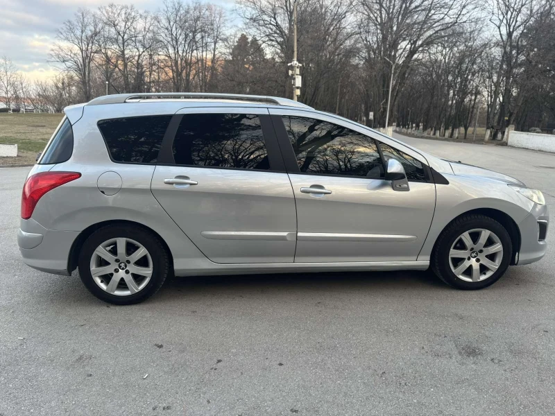 Peugeot 308  1.6 HDI Facelift PANORAMA, снимка 5 - Автомобили и джипове - 48682840