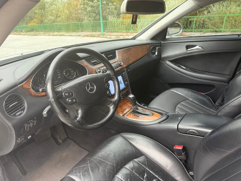 Mercedes-Benz CLS 350, снимка 9 - Автомобили и джипове - 52111073