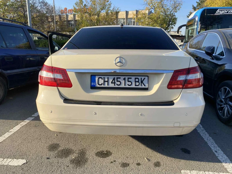 Mercedes-Benz E 200 CDI, снимка 8 - Автомобили и джипове - 52459497