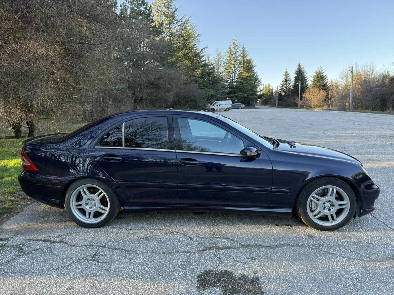 Mercedes-Benz C 32 AMG, снимка 2 - Автомобили и джипове - 52929175
