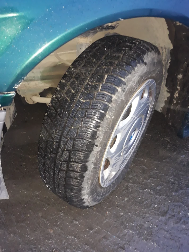 BMW 318 BMW 318 tds e36, снимка 14 - Автомобили и джипове - 53307953